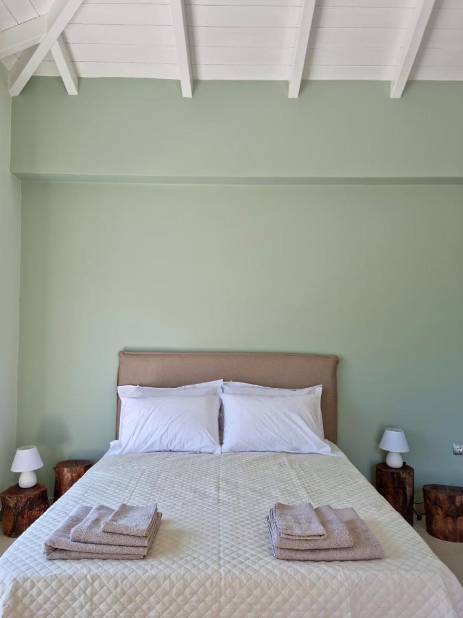 Melissafarm Guest House Epidaurus Exterior photo