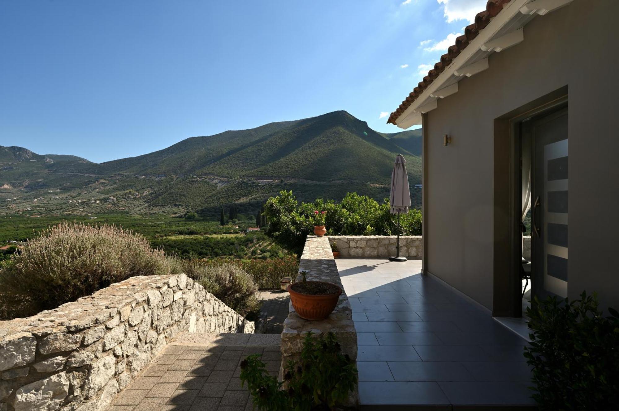 Melissafarm Guest House Epidaurus Exterior photo
